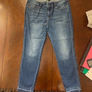 White House Black Market Skimmer Jeans Size 12